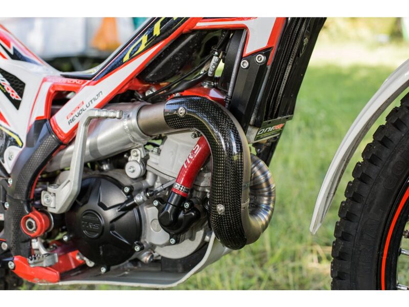 Karbona izspūtēja aizsrags TRRS modeļiem 2020+